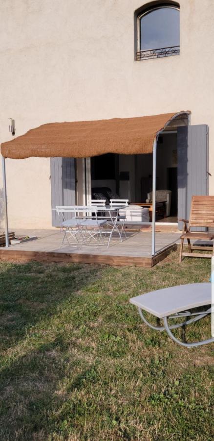 Bastide De L'Oliveraie Avec Jacuzzi Jouques Exterior foto